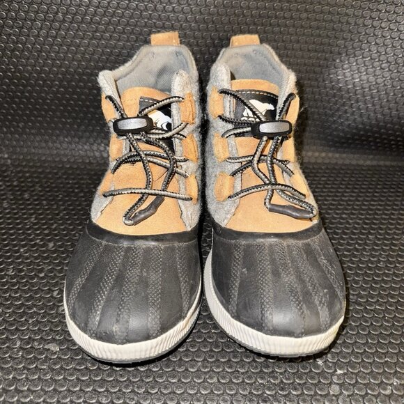 Sorel Out n About Gray/Tan Suede Waterproof Ankle Duck Boots Youth Size 4 - Picture 2 of 8